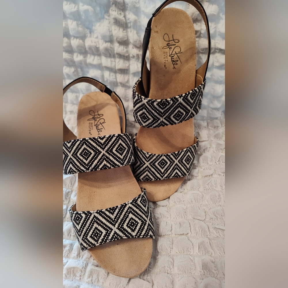 Black and White Print Cork Wedge Sandals - sz 8.5